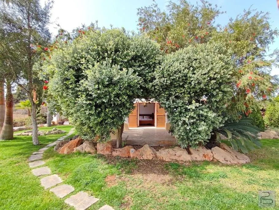 Casa Bet Con Piscina Y Jardin. Villa Sant Miquel De Balansat Holiday home