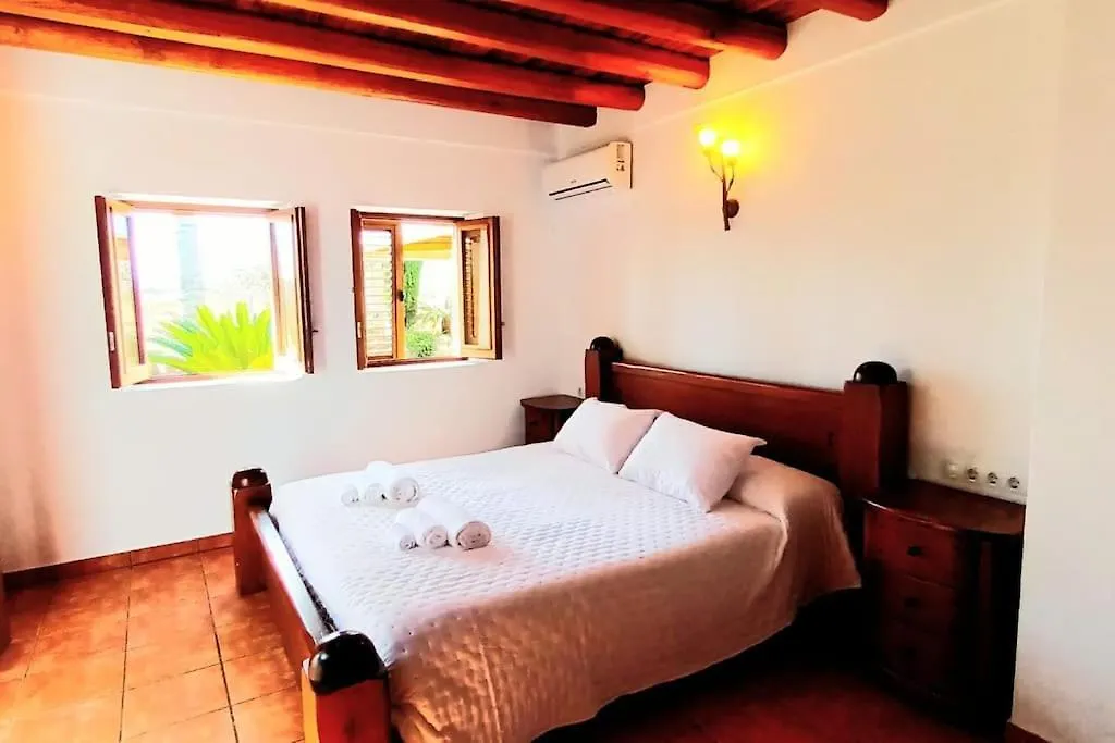 Vila Casa Bet Con Piscina Y Jardin. Sant Miquel de Balansat 0*,  Španělsko